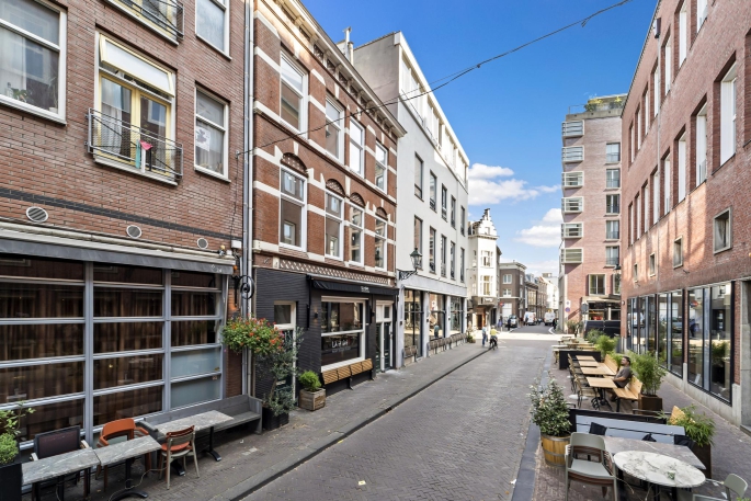 Nobelstraat 11 C 1, 2513 BC, 's-Gravenhage
