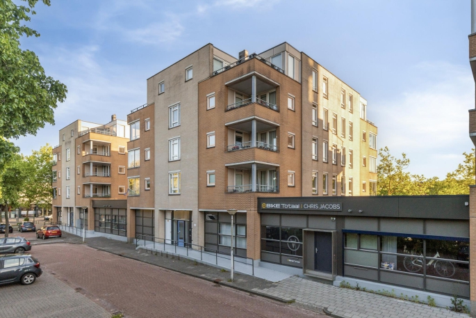 Burgemeester Kuperusplein 158, 8442 CL, Heerenveen