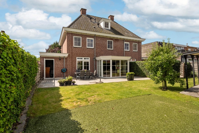 Steenenstraat 11, 3262 JL, Oud-beijerland