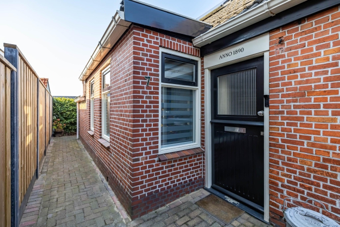 M.H. Trompstraat 7, 9983 PN, Roodeschool