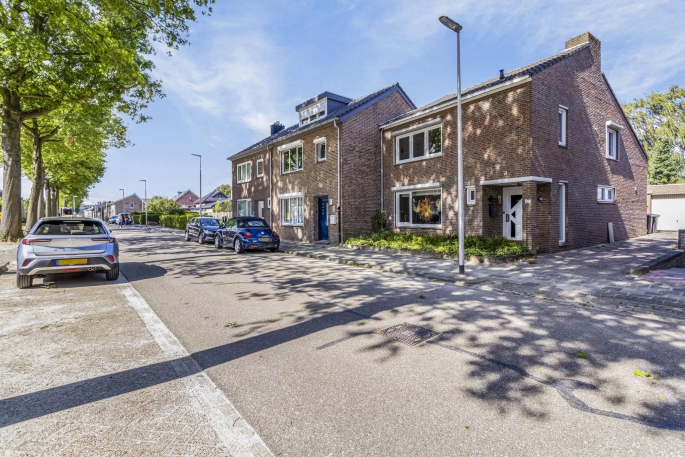 Leon Biessenstraat 99, 6418 TL, Heerlen