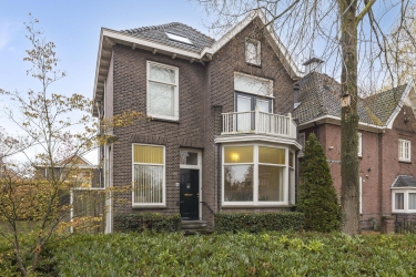 Oldenzaalsestraat 132, 7514 DT, Enschede