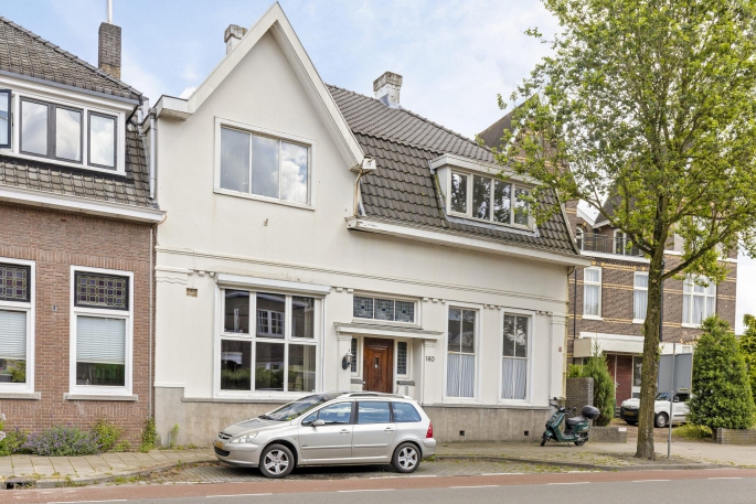 Oldenzaalsestraat 160, 7514 DV, Enschede