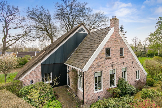 Waardeel 2, 9451 EM, Rolde