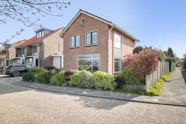 Geesterweg 113, 1911 HM, Uitgeest