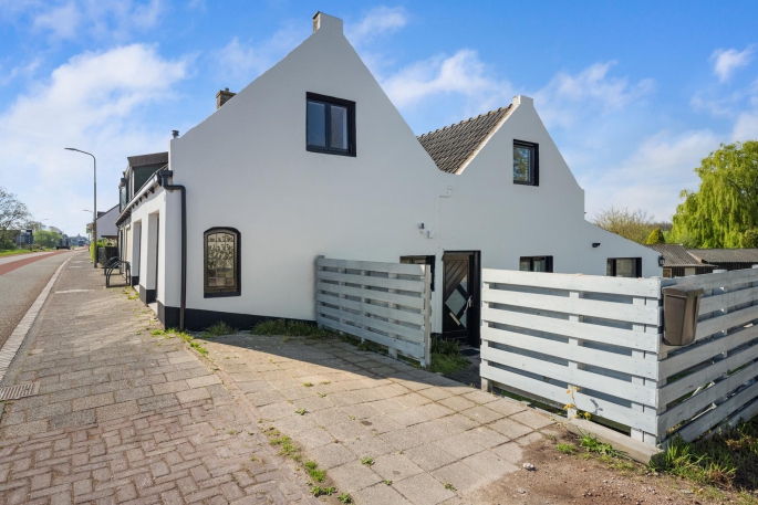 Molendijk 82, 3286 BJ, Klaaswaal