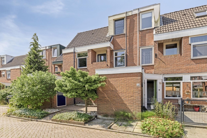 Zirkoon 13, 1703 CP, Heerhugowaard